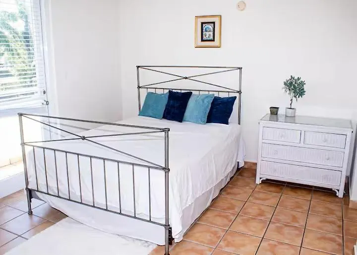 דוראדו New ! Beachfront Villa - Golf, Pool & Ocean View בית נופש